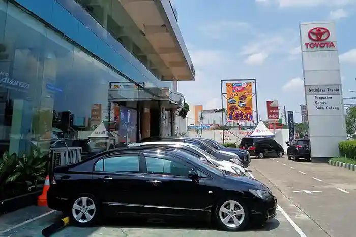 Dealer Toyota Depok