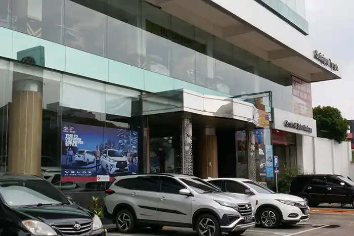 Dealer Toyota Depok
