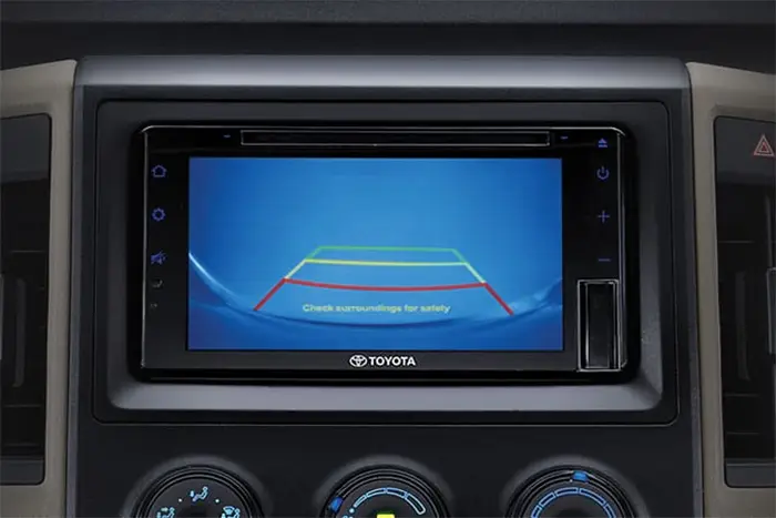 Toyota Hiace Commuter